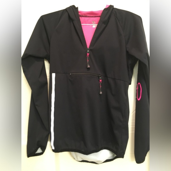 Run Girl Run brand hooded pullover size medium - Picture 1 of 6